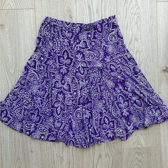 Chaps Purple White Paisley Printed Gored Stretch Jersey Skirt Size Small - Picture 7 of 7
